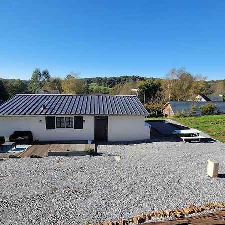Bienvenue Au Chat Lait ! Seilhac Exterior foto